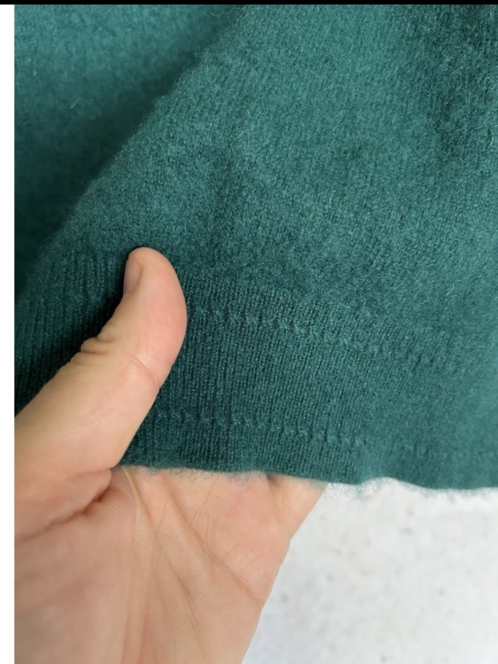 Boden Teal 100% Cashmere Crewneck Sweater Size Medium Runs Small EUC - Picture 4 of 7